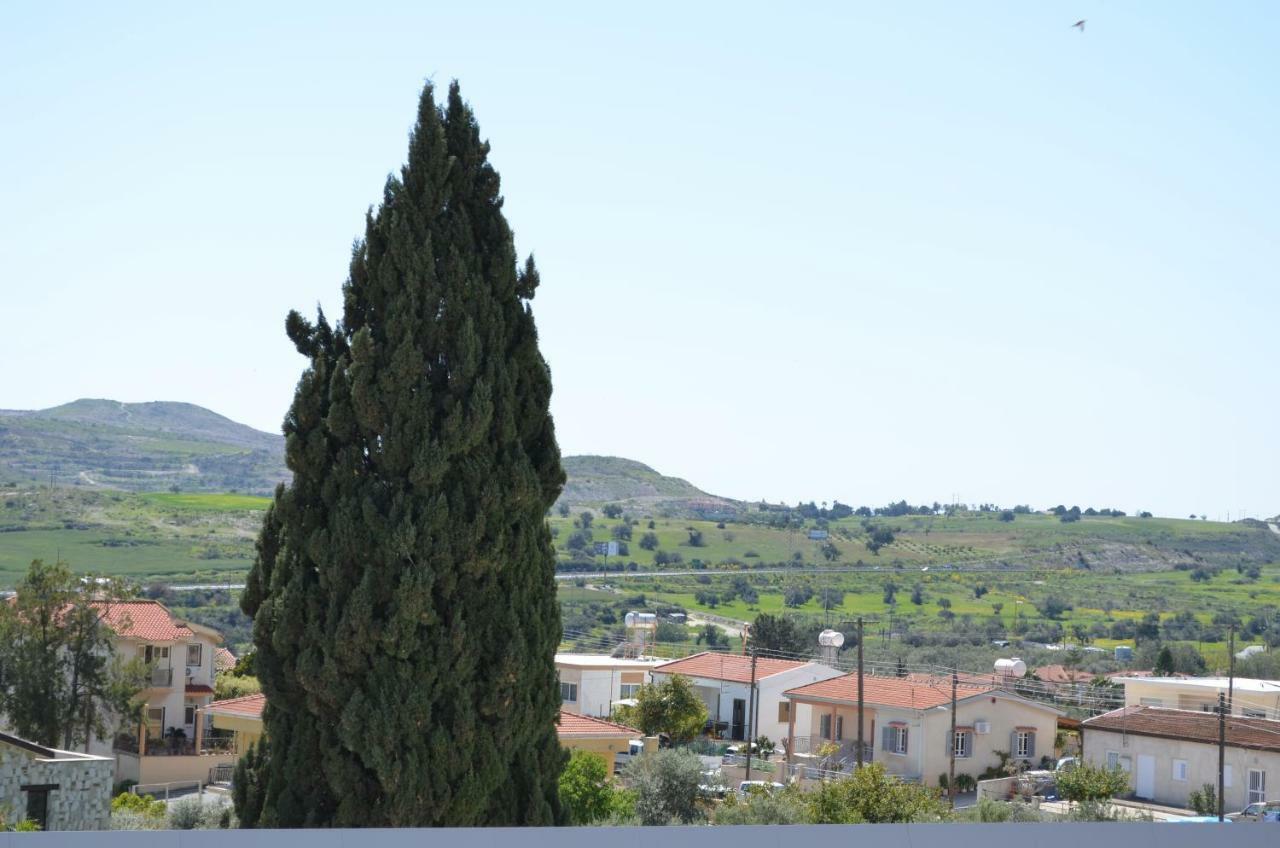 Traditional Village Houses Skarinou Exterior foto